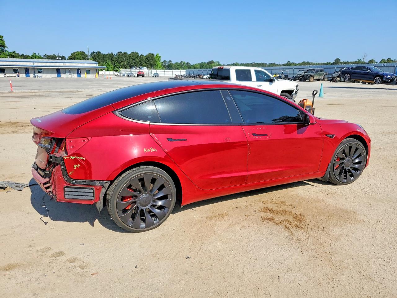 2022 Tesla Model 3 - Image 3