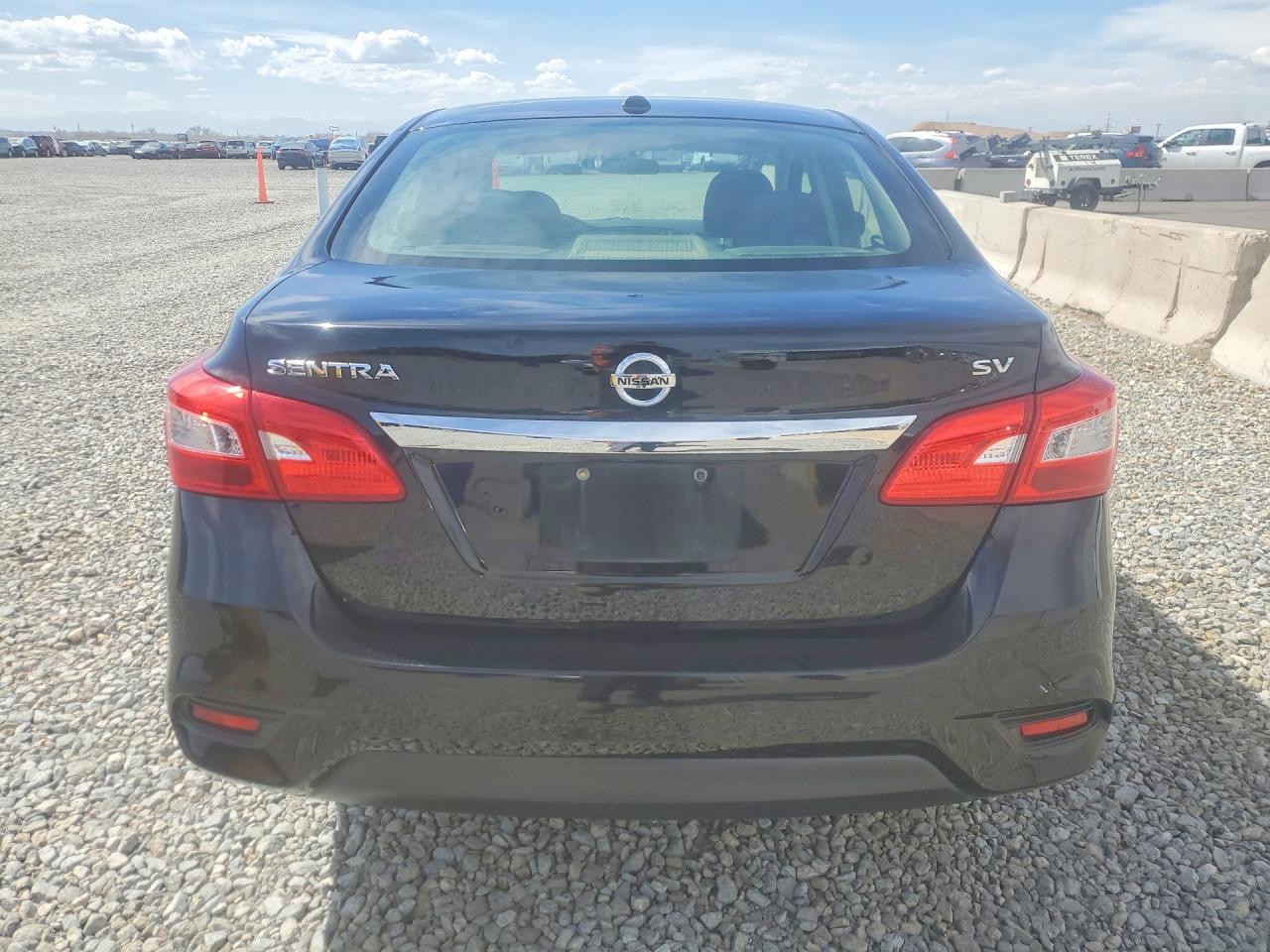 2019 Nissan Sentra Sv - Фото 6