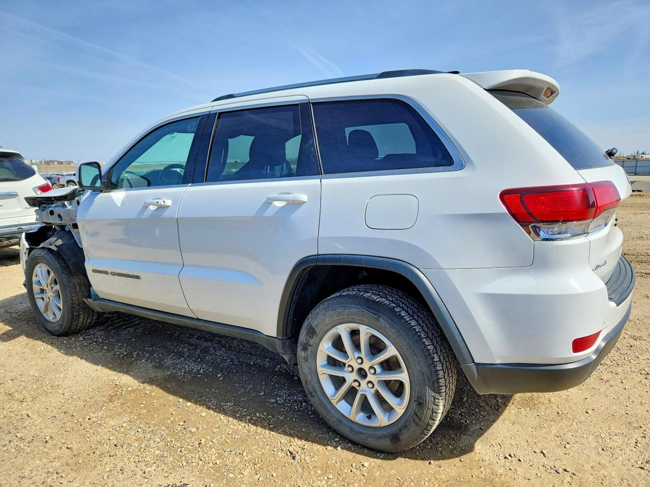 2021 Jeep Grand Cherokee Laredo - Фото 2