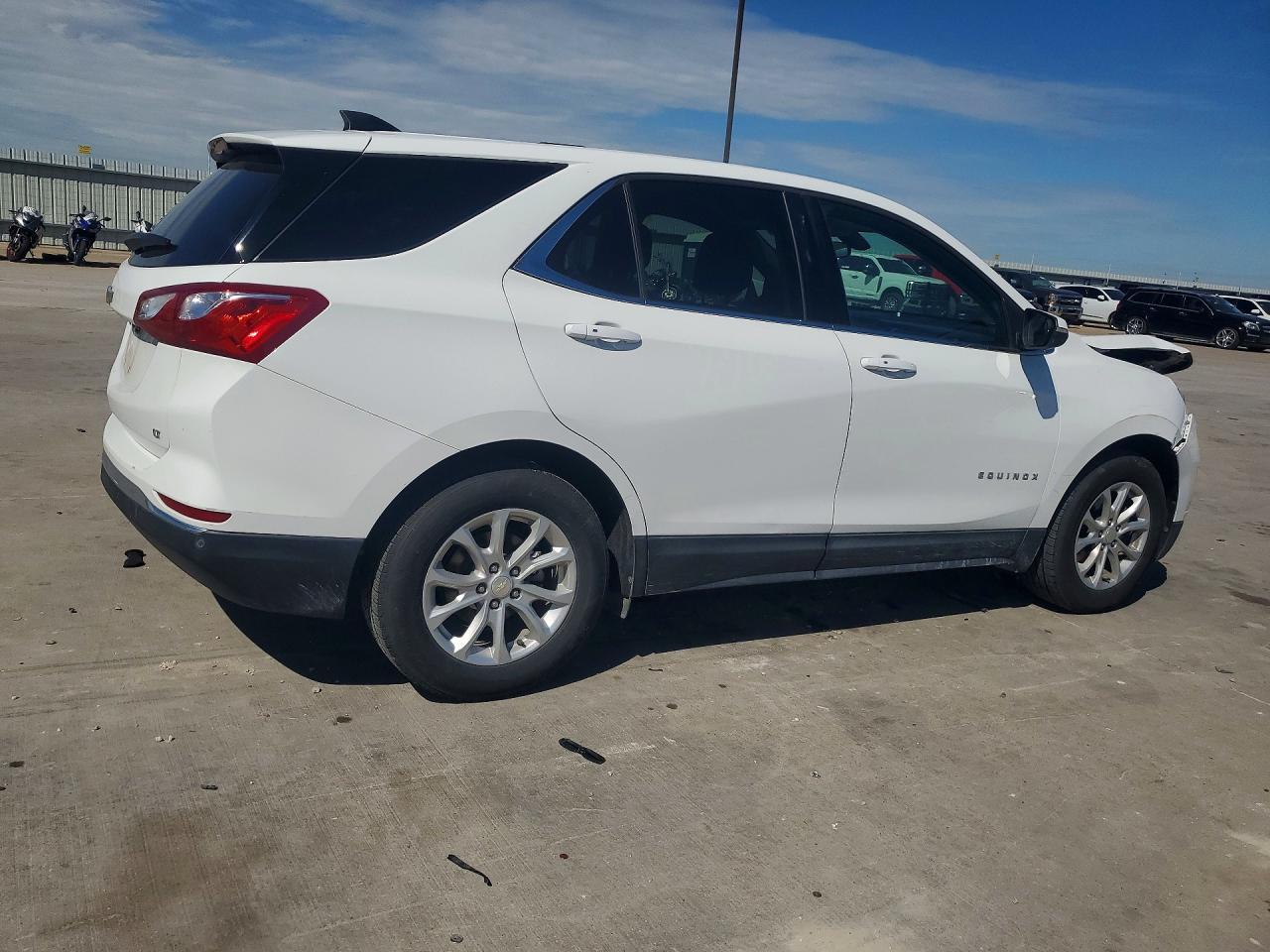 2018 Chevrolet Equinox Lt - Фото 3