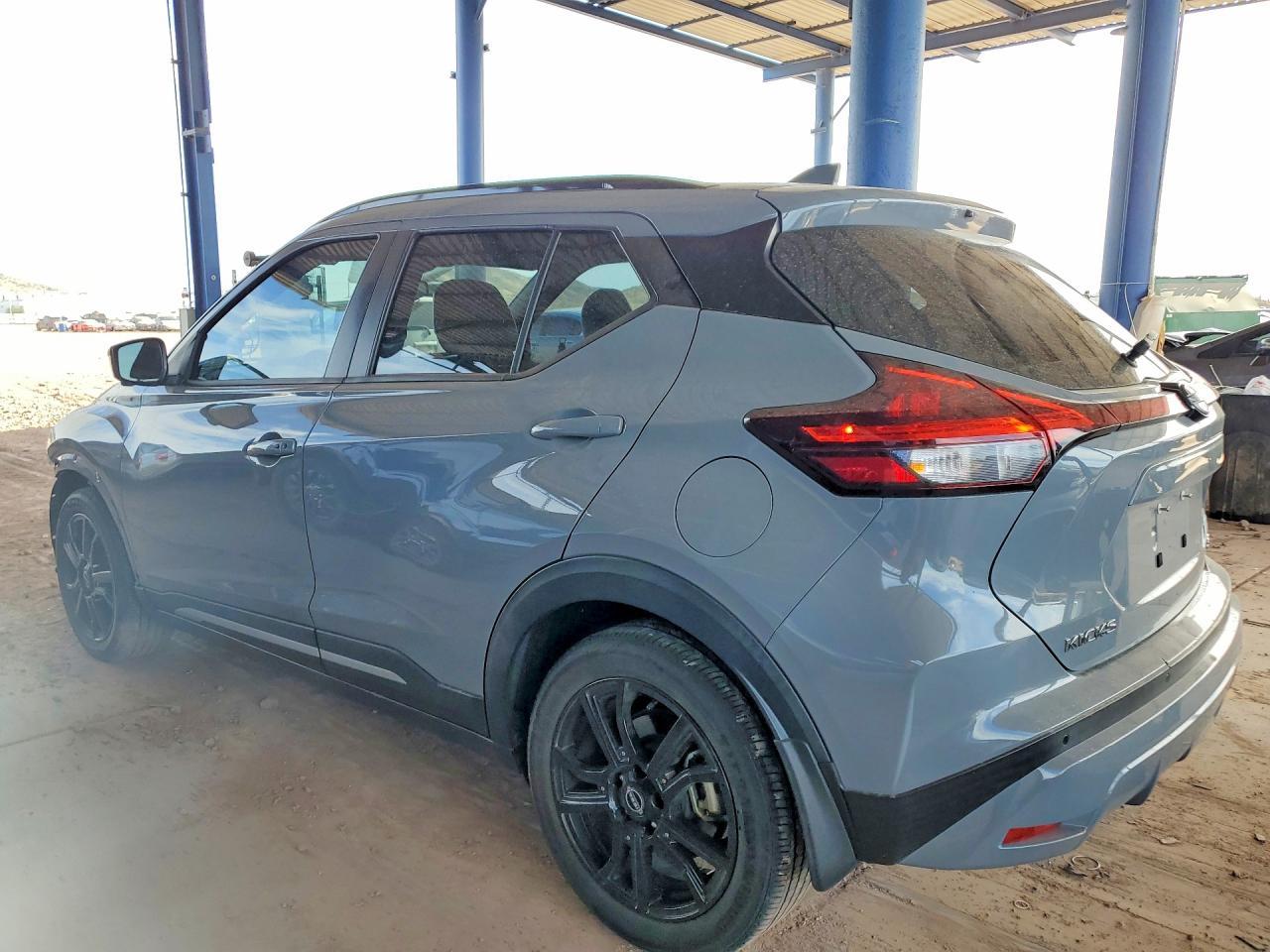 2023 Nissan Kicks Sr - Фото 2