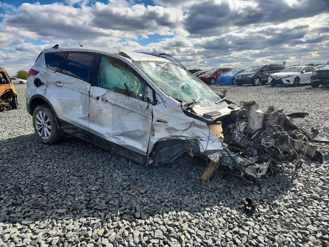 2018 Ford Escape Titanium - Image 4