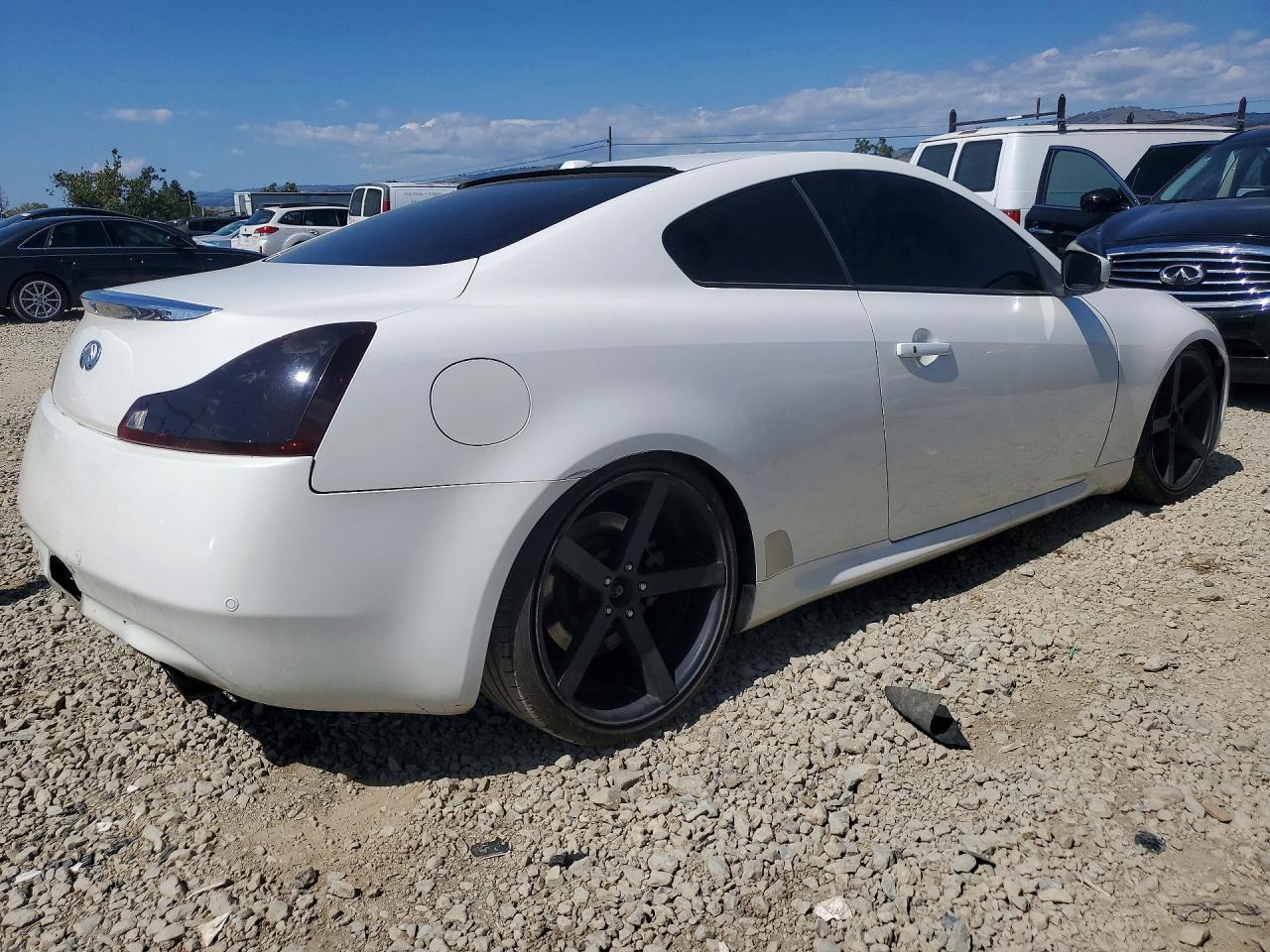 2011 Infiniti G37 Coupe Base - Фото 3