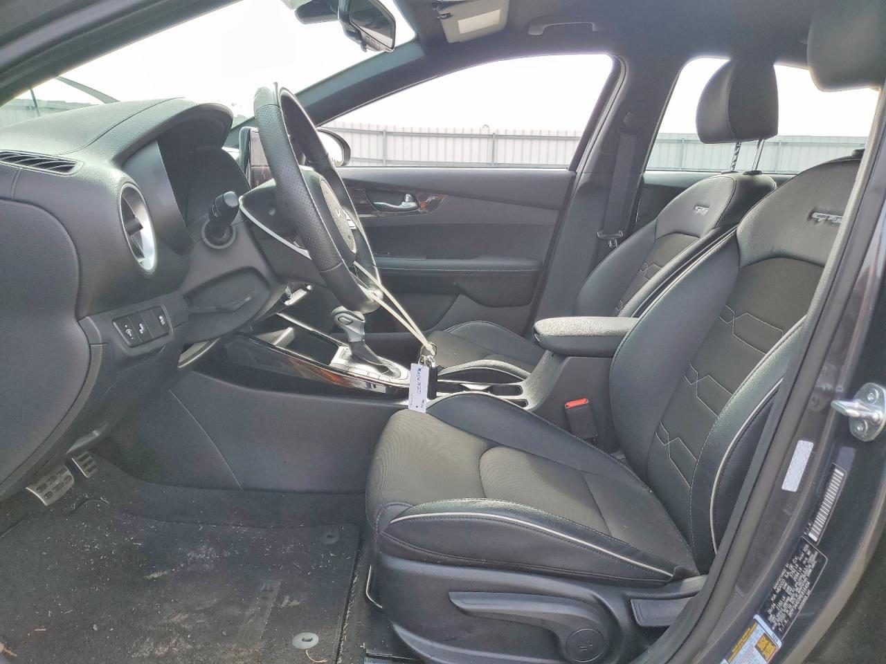 2024 Kia Forte Gt Line - Фото 7