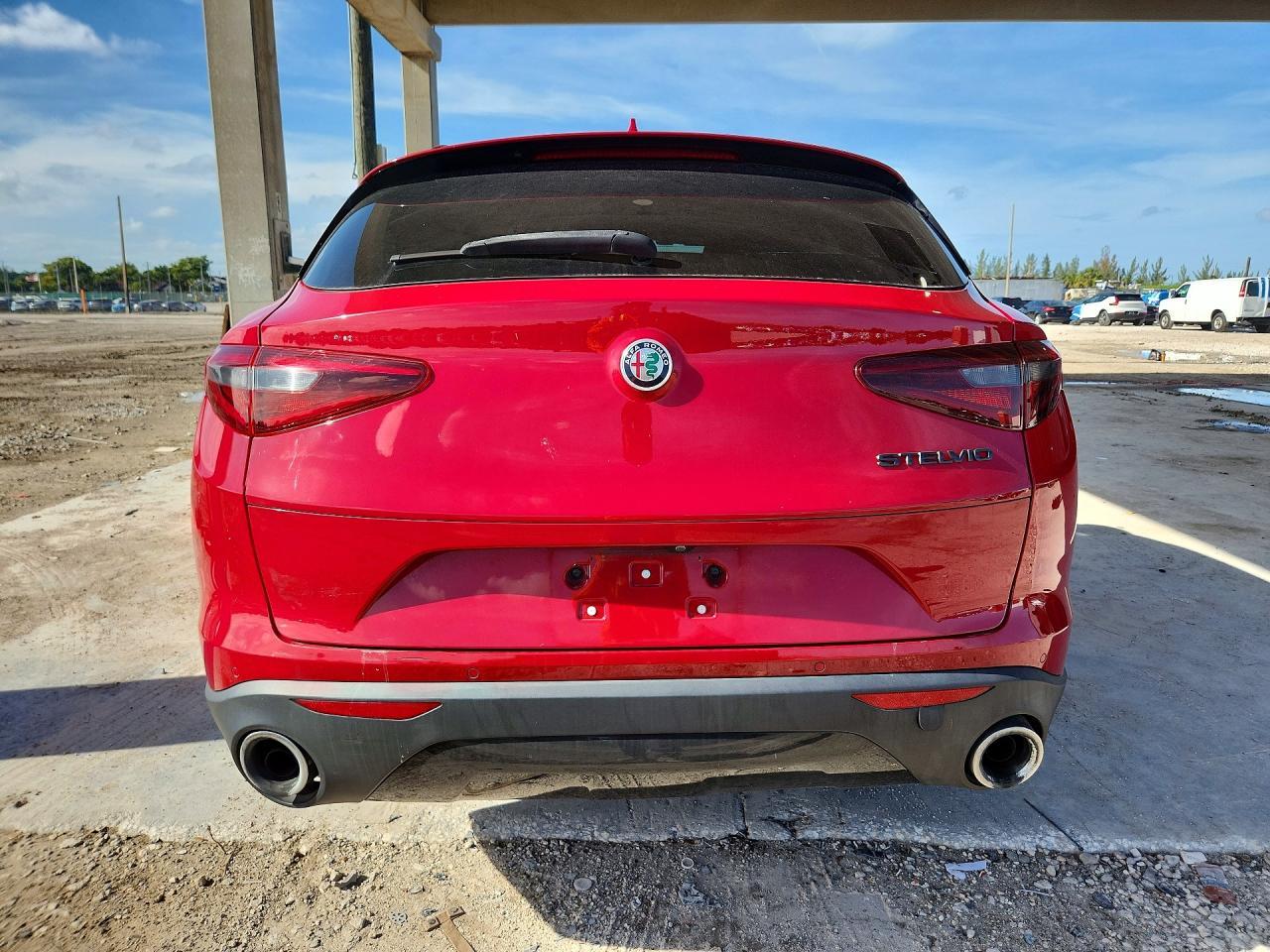 2021 Alfa Romeo Stelvio Sport - Фото 6