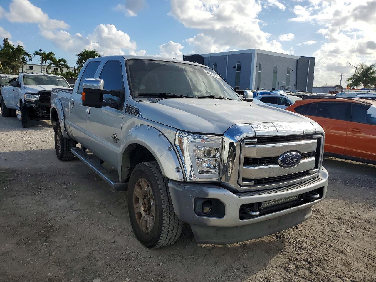 2013 Ford F250 Super Duty - Фото 4