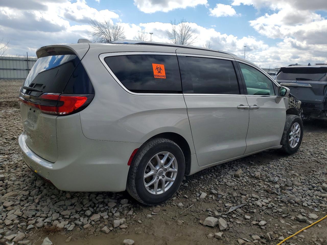 2021 Chrysler Pacifica Touring L - Фото 3