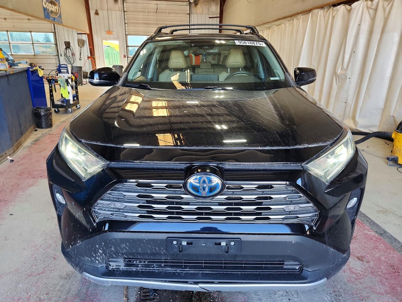 2021 Toyota Rav4 Limited - Image 5