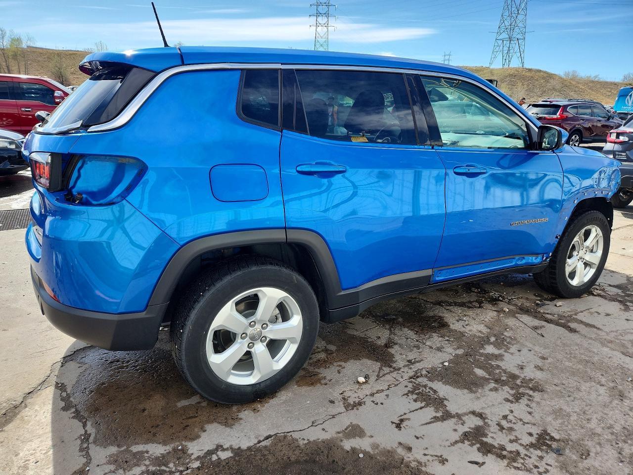 2021 Jeep Compass Latitude - Фото 3