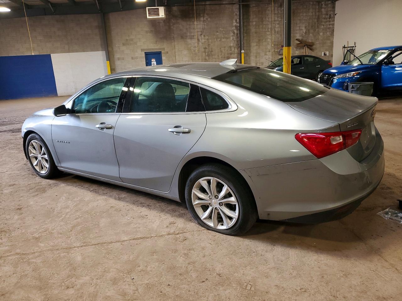2024 Chevrolet Malibu Lt - Фото 2