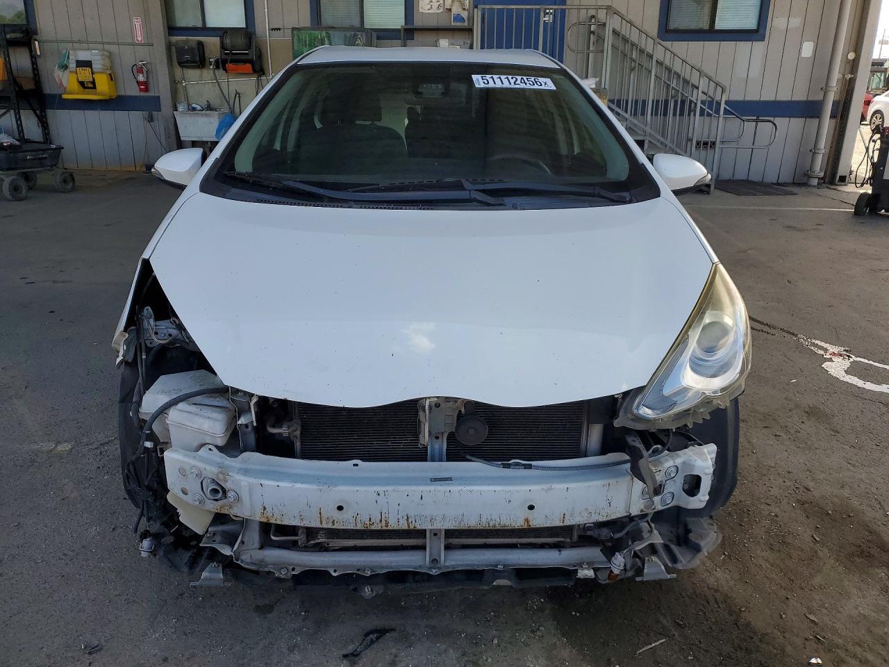 2017 Toyota Prius C Three - Image 5