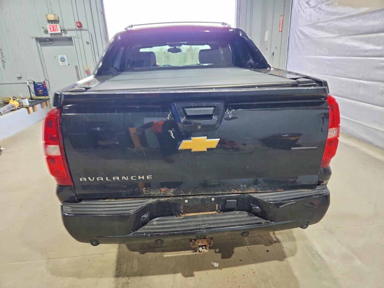 2013 Chevrolet Avalanche Ltz - Image 6
