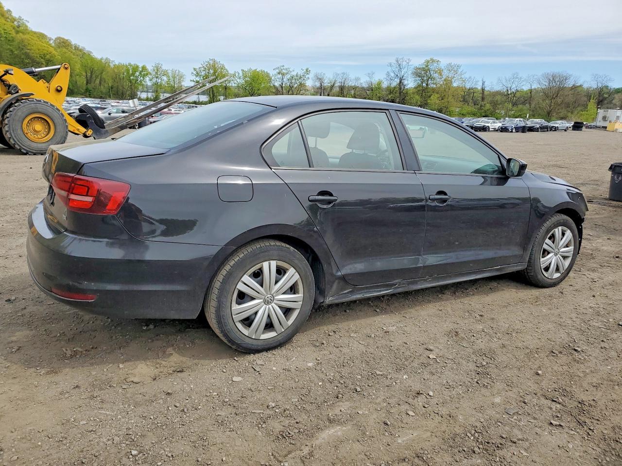 2018 Volkswagen Jetta S - Фото 3