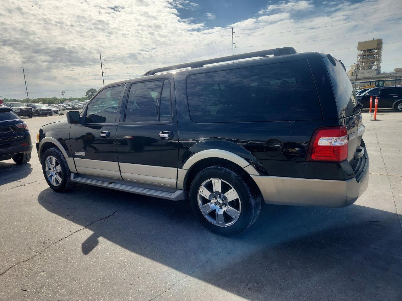2008 Ford Expedition El Eddie Bauer - Фото 2