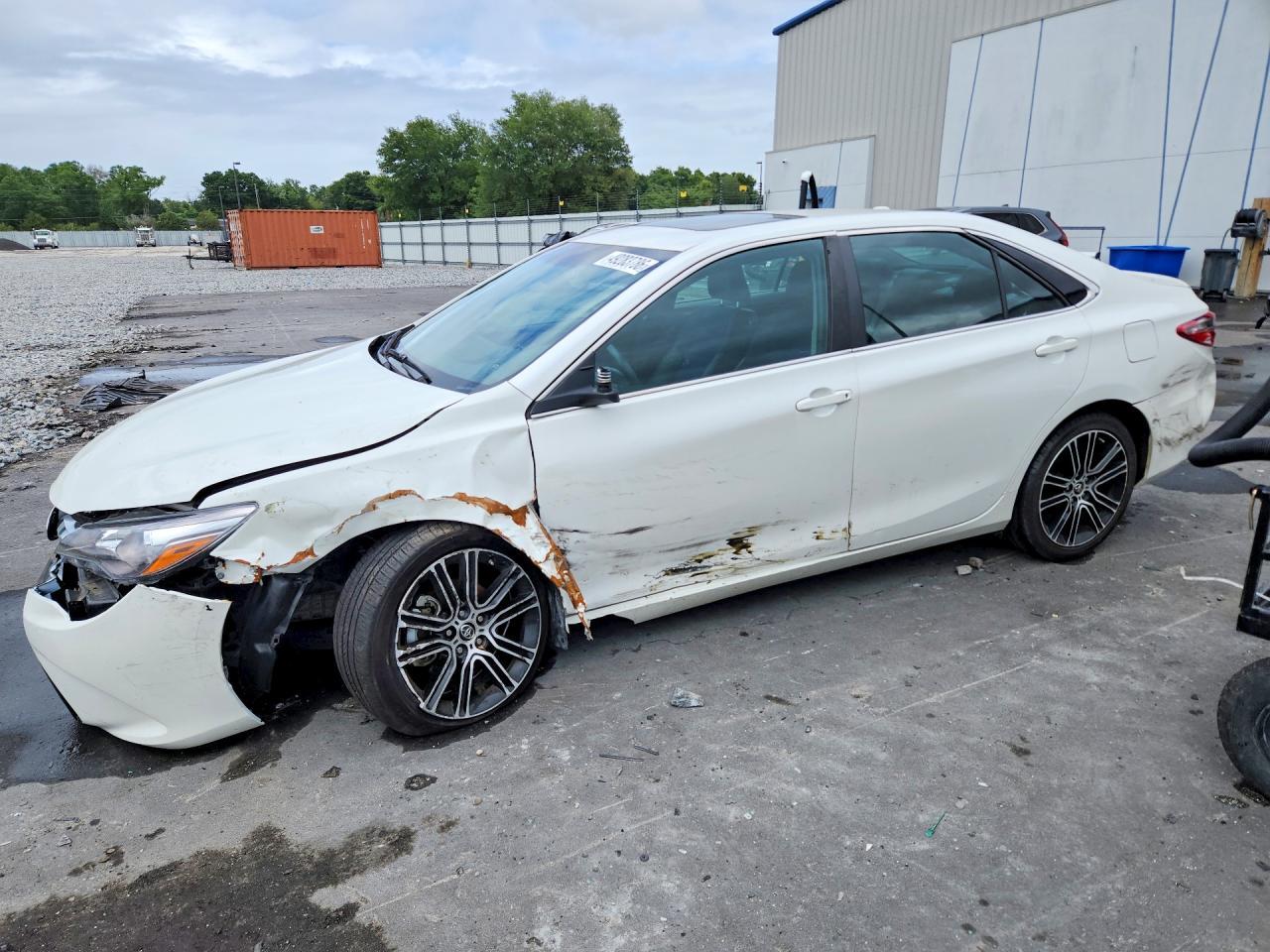 2016 Toyota Camry Special Edition