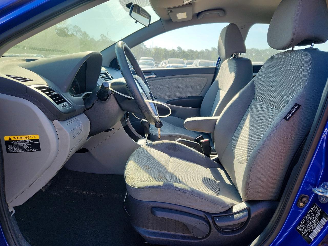 2012 Hyundai Accent Gls - Image 7