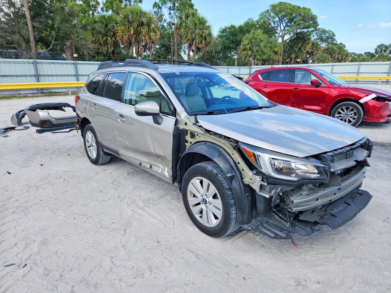 2018 Subaru Outback 2.5I Premium - Фото 4