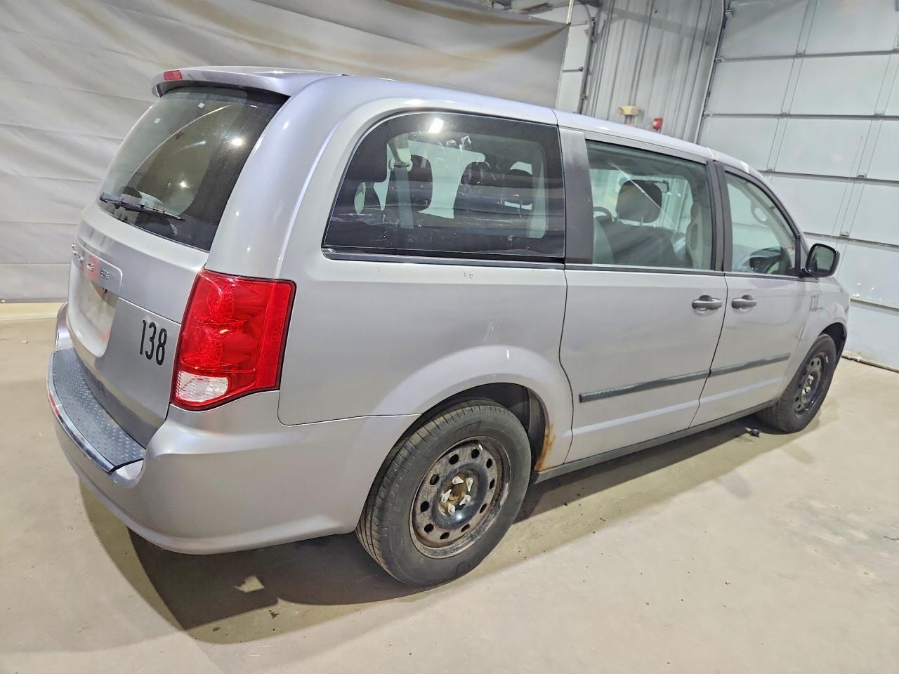 2014 Dodge Grand Caravan Se - Image 3