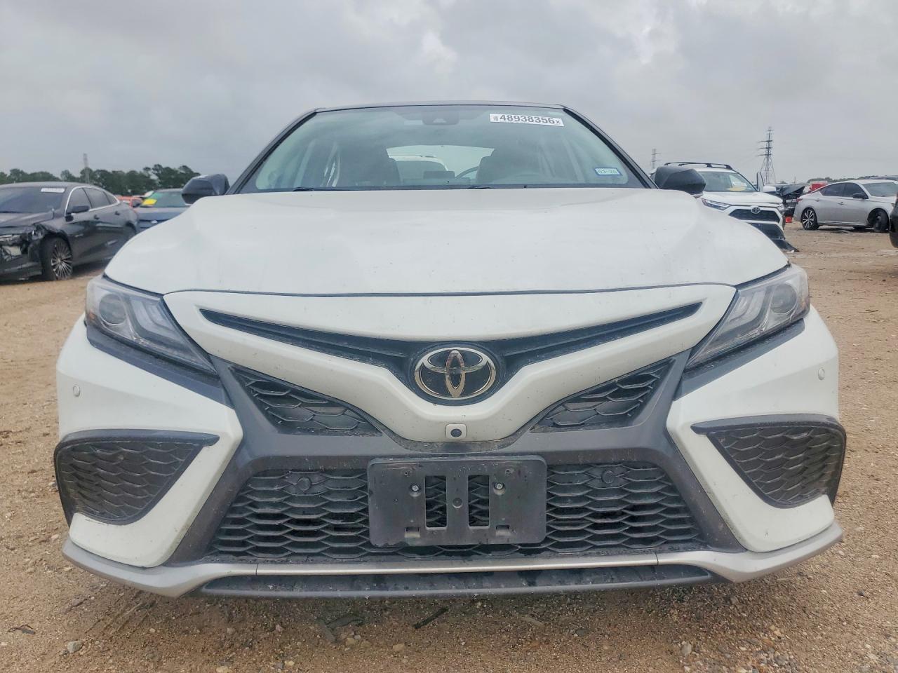 2021 Toyota Camry Xse V6 - Image 5