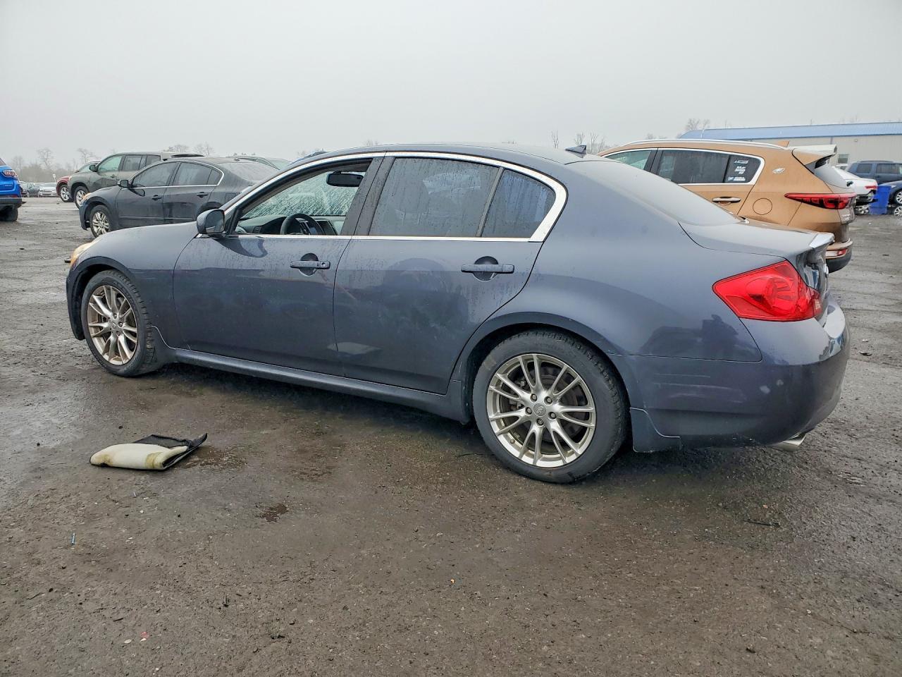2007 Infiniti G35 Base - Фото 2
