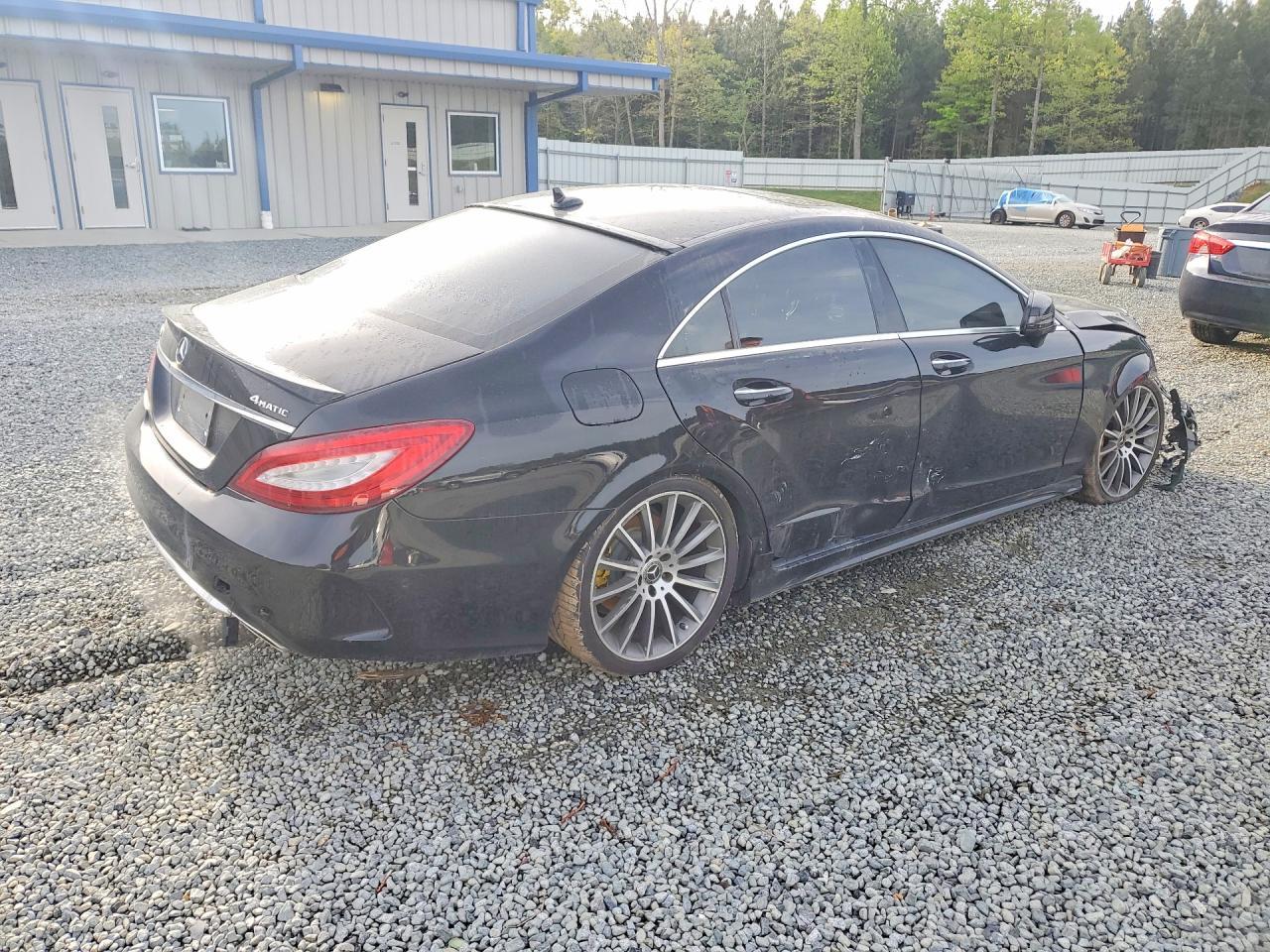 2017 Mercedes-Benz Cls 550 4Matic - Image 3