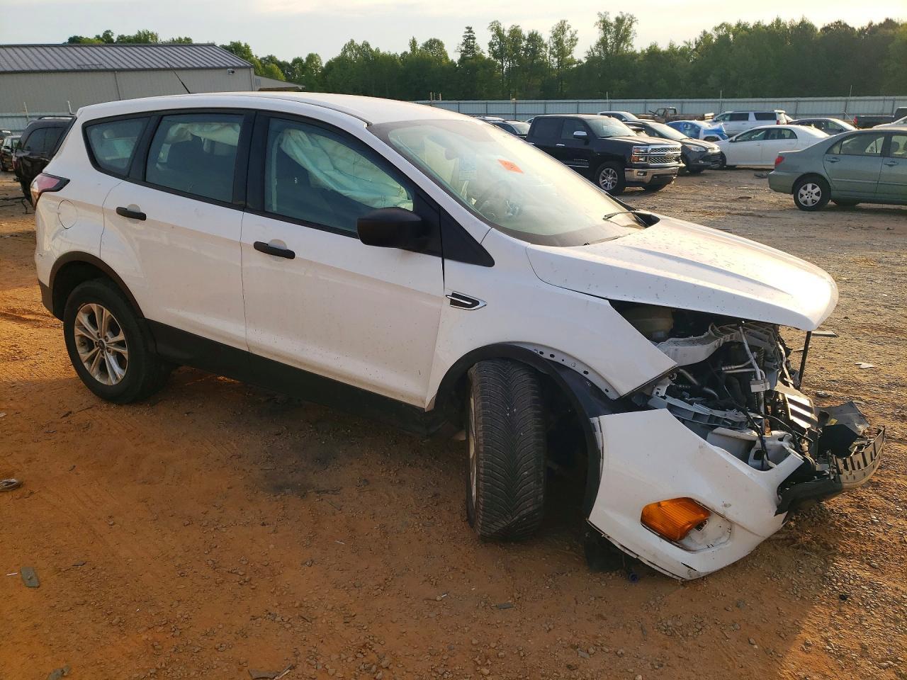 2018 Ford Escape S - Image 4