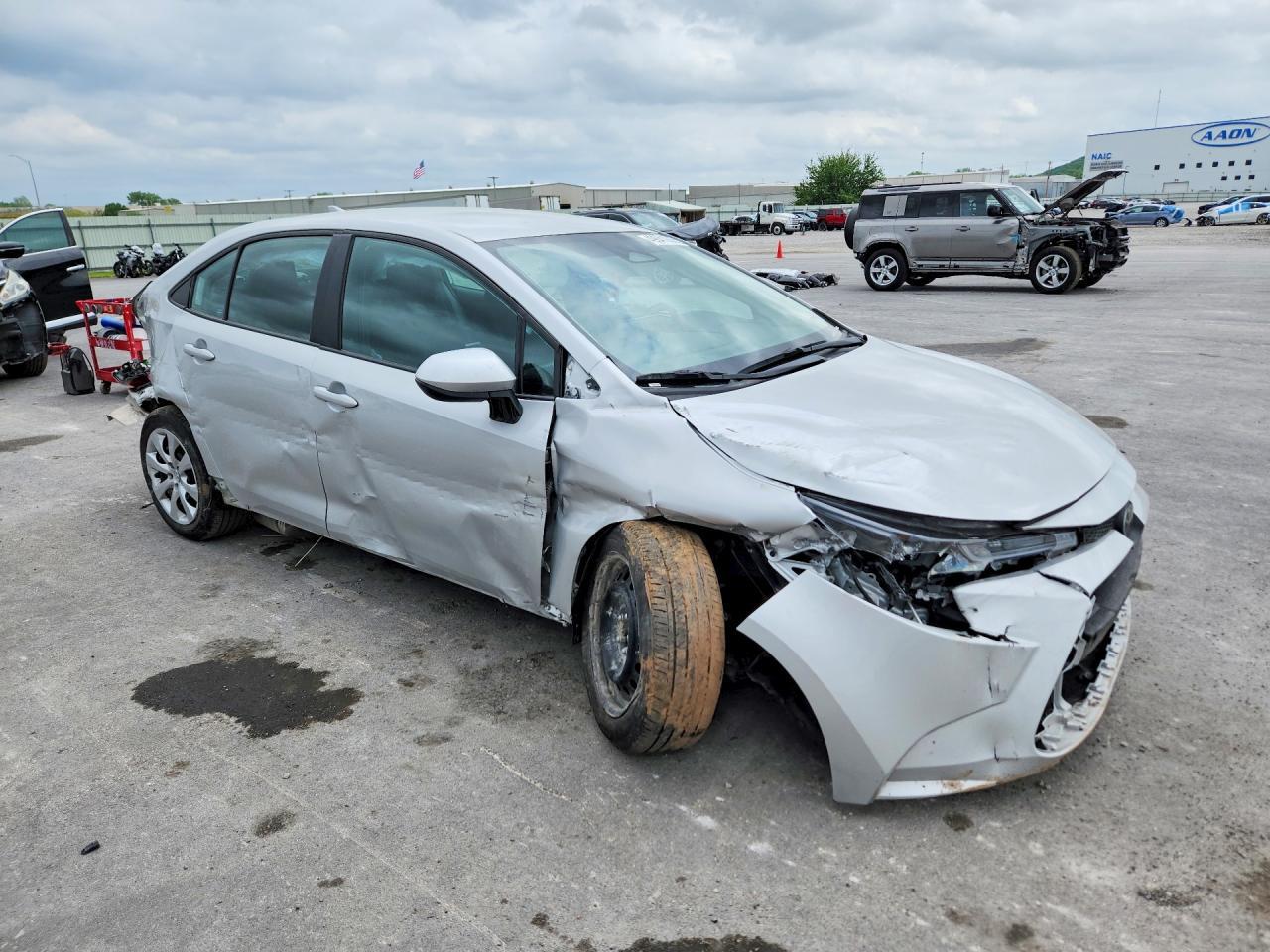 2023 Toyota Corolla Le - Фото 4
