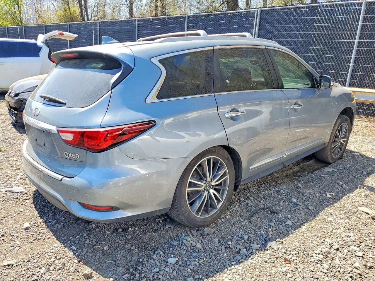 2018 Infiniti Qx60 Base - Image 3