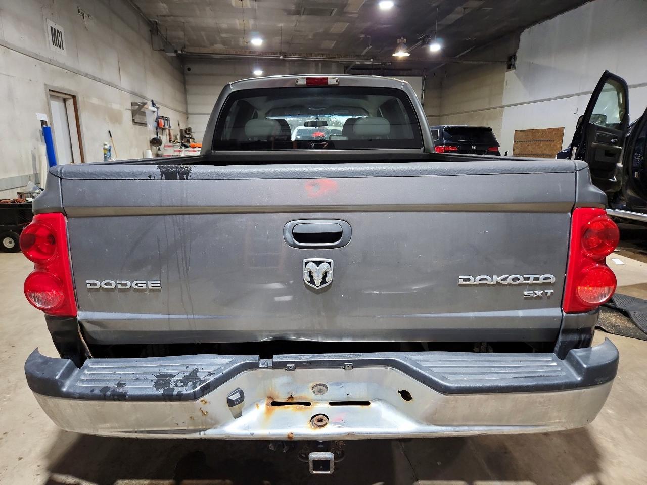 2011 Dodge Dakota Slt - Фото 6