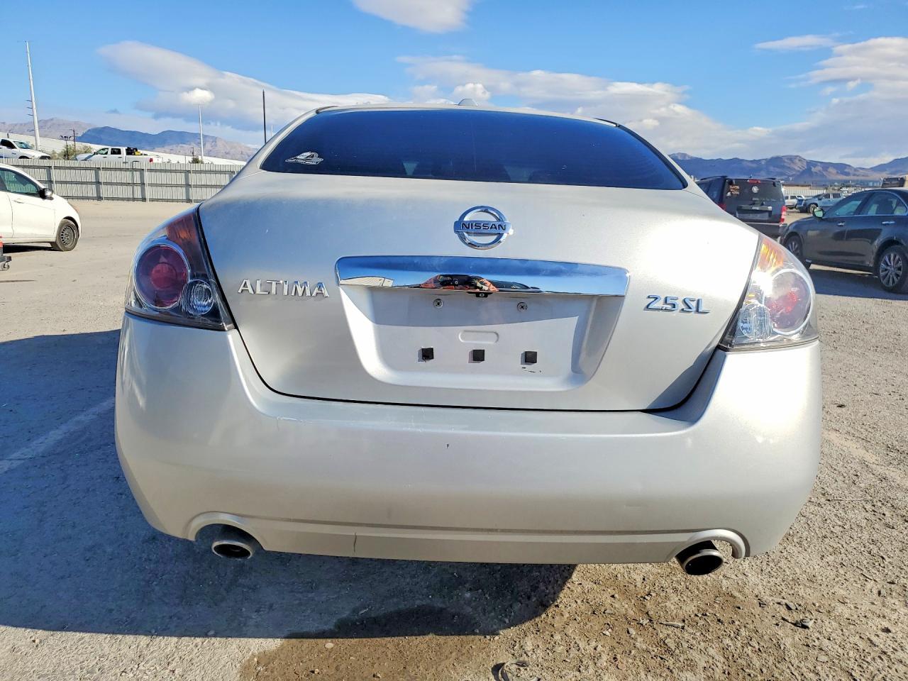 2010 Nissan Altima 2.5 - Фото 6