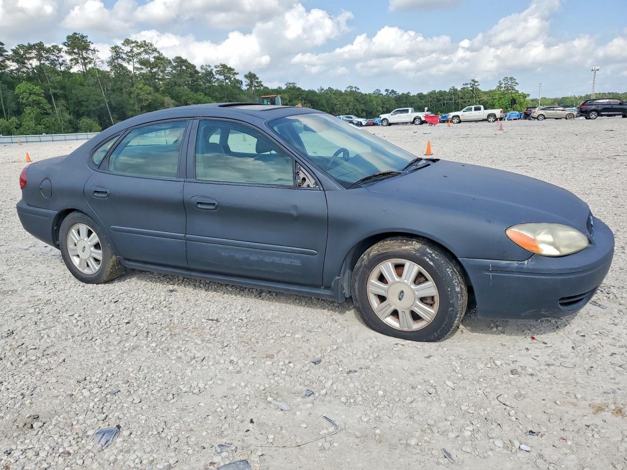 2005 Ford Taurus Sel - Image 4