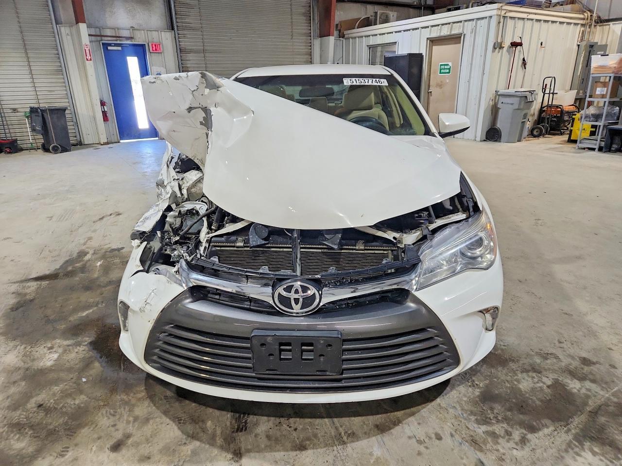 2017 Toyota Camry Le - Фото 5