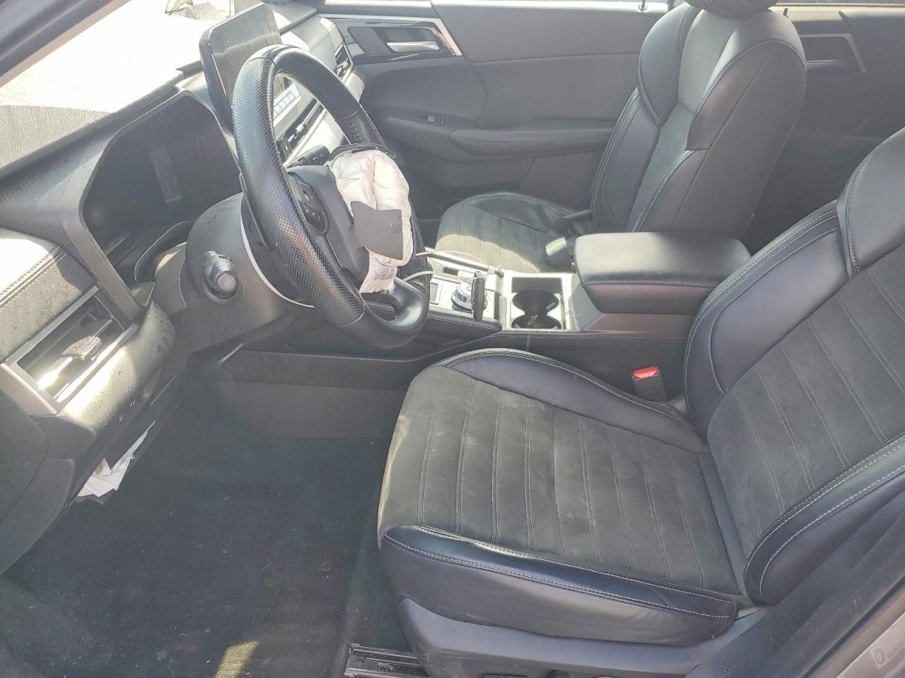 2023 Mitsubishi Outlander Se - Image 7