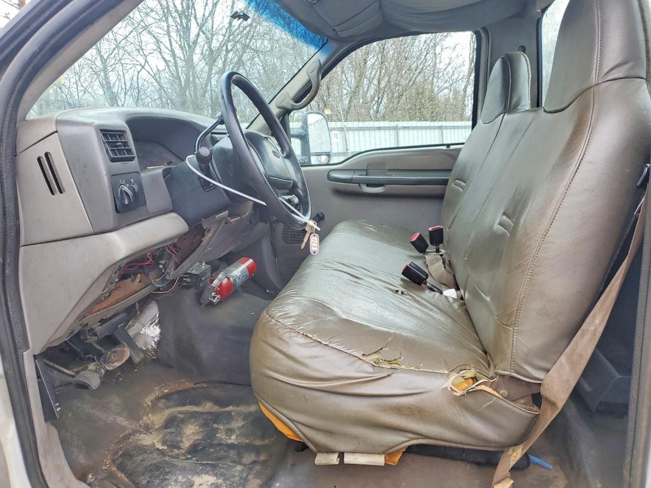 2000 Ford F450 Super Duty Utility / Service Truck - Image 7