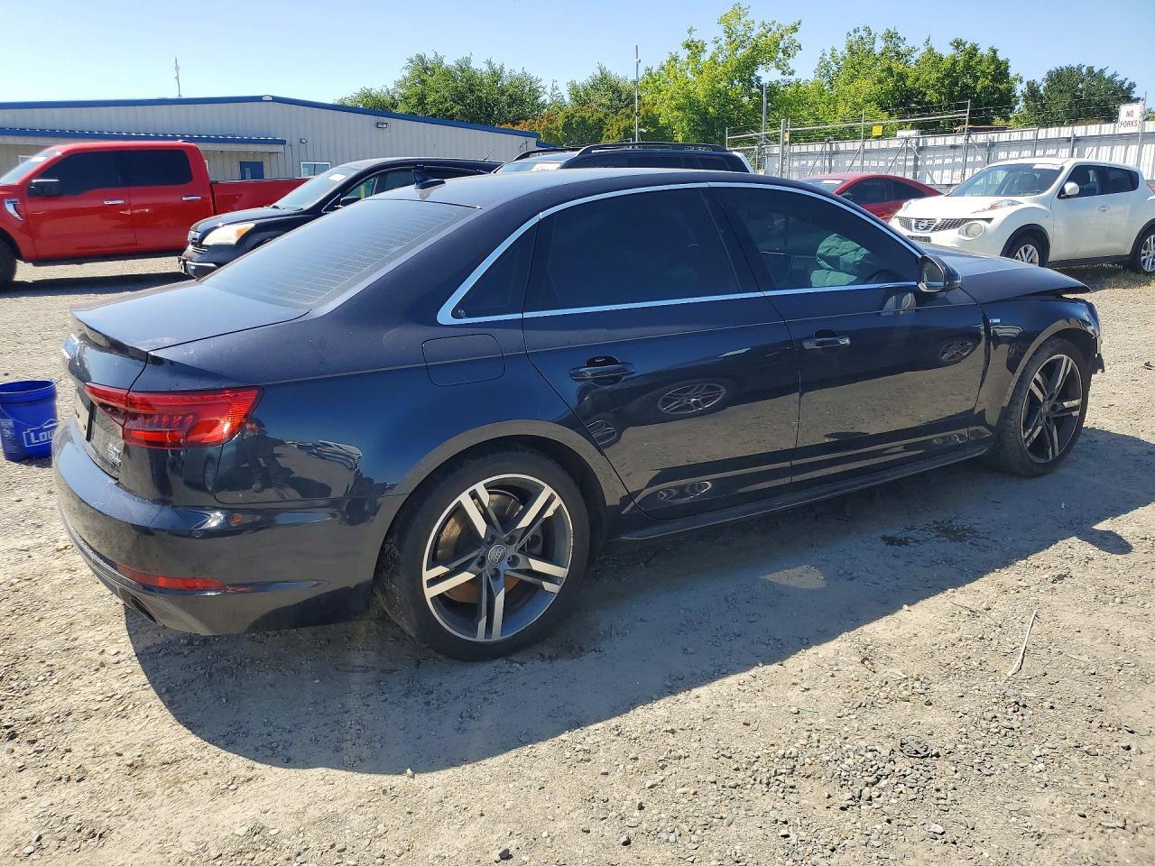 2017 Audi A4 - Фото 3