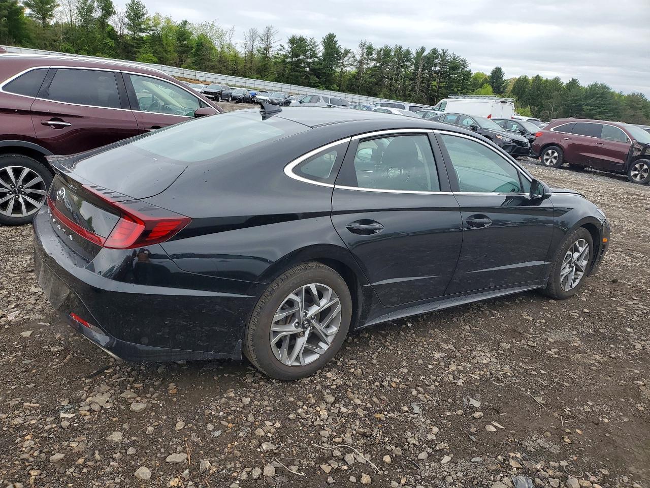 2021 Hyundai Sonata Sel - Image 3