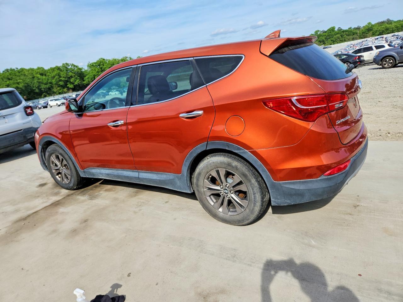 2013 Hyundai Santa Fe Sport 2.4L - Image 2