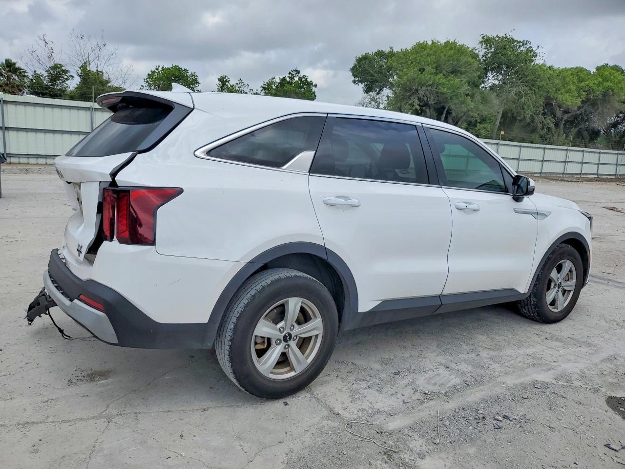 2024 Kia Sorento Lx - Фото 3
