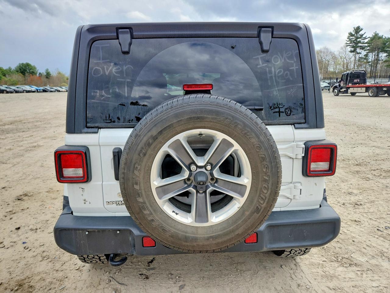2018 Jeep Wrangler Unlimited Sahara - Image 6