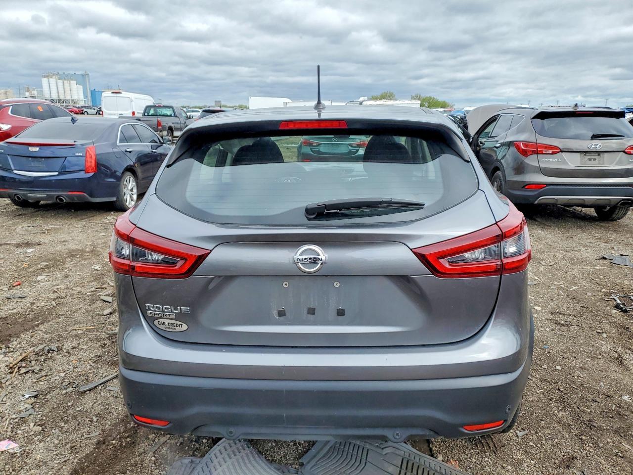2020 Nissan Rogue Sport S - Фото 6