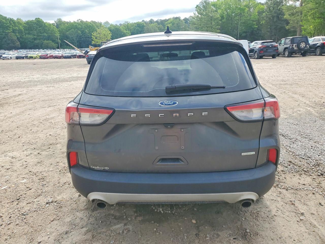 2020 Ford Escape S - Image 6