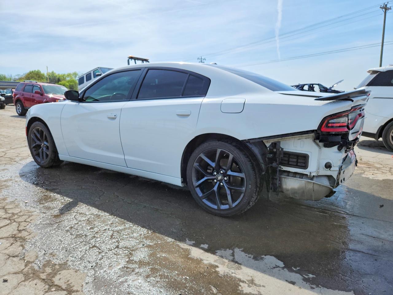 2021 Dodge Charger Sxt - Image 2