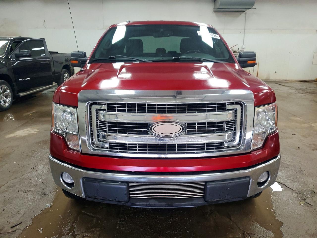2013 Ford F150 Super Cab - Фото 5