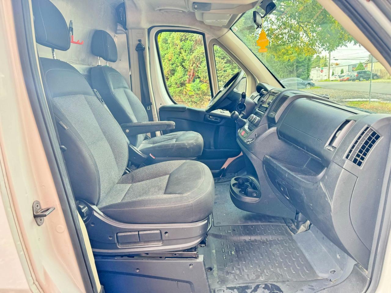 2015 Ram Promaster 1500 1500 Standard - Фото 5