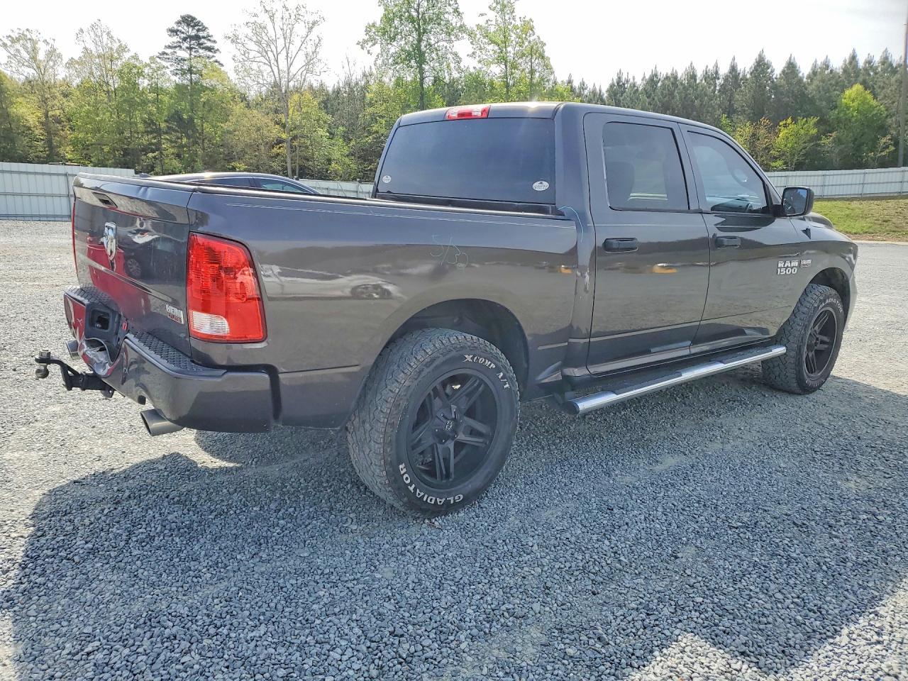 2016 Ram 1500 St - Image 3