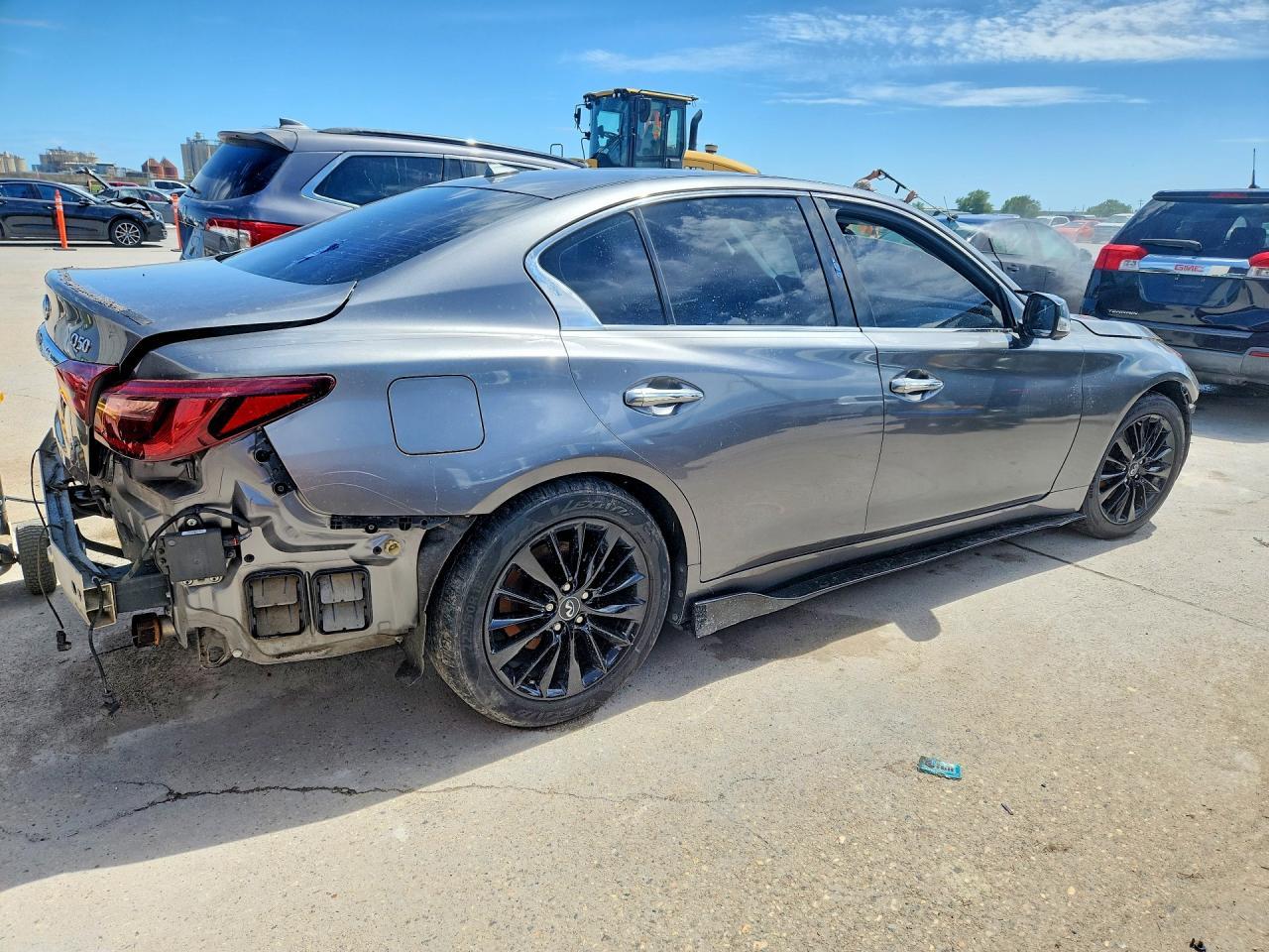 2018 Infiniti Q50 3.0T Luxe - Фото 3