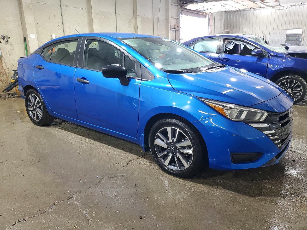 2024 Nissan Versa S - Фото 4