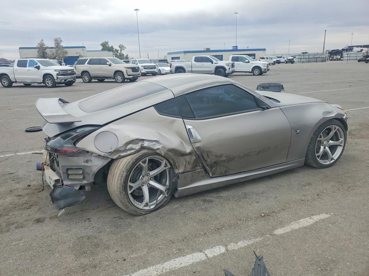 2010 Nissan 370Z Base - Фото 3