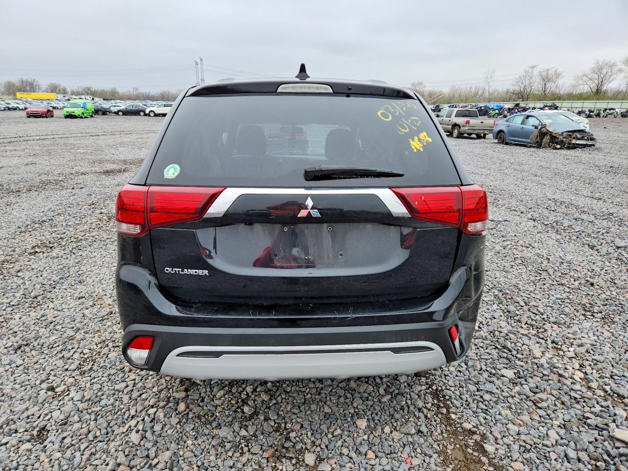 2020 Mitsubishi Outlander Es - Фото 6