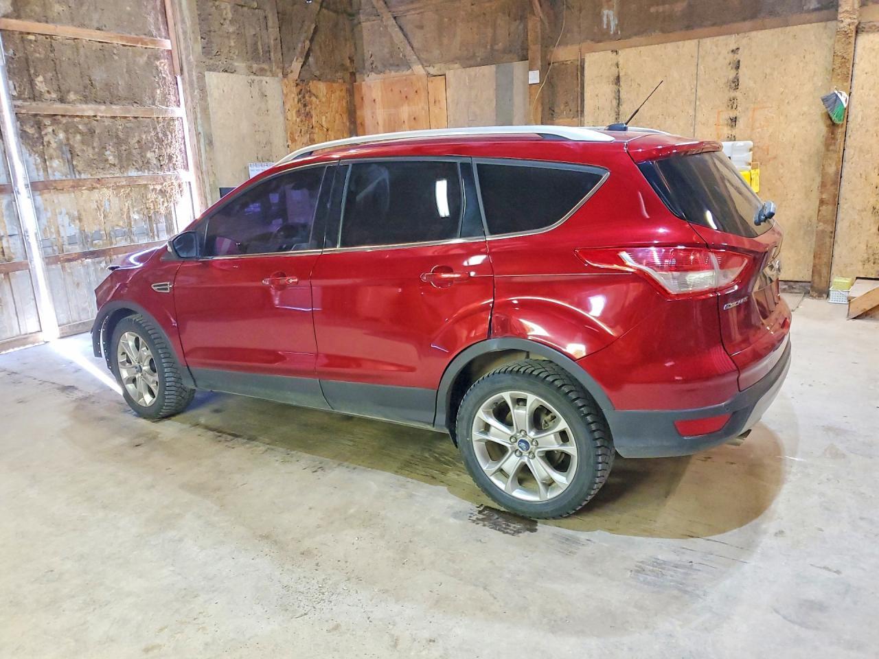 2014 Ford Escape Titanium - Фото 2